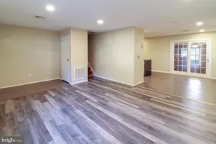 5553 Edsel St, Harrisburg, PA 17109 - Photo 7