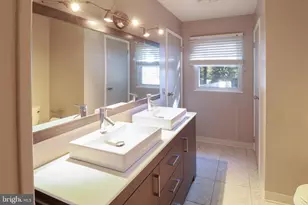 5553 Edsel St, Harrisburg, PA 17109 - Photo 17