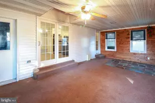 5553 Edsel St, Harrisburg, PA 17109 - Photo 11