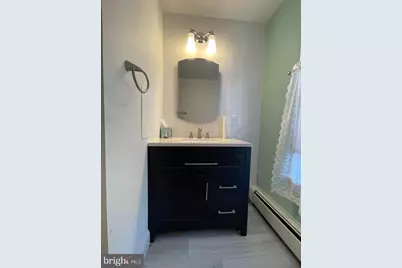 27 W High Street, Hummelstown, PA 17036 - Photo 13