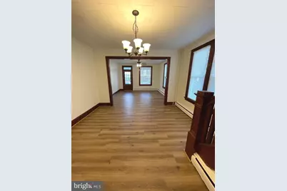 27 W High Street, Hummelstown, PA 17036 - Photo 3