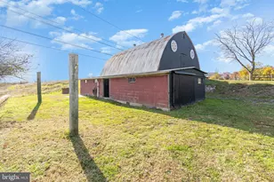 1008 Piketown Rd, Harrisburg, PA 17112 - Photo 3