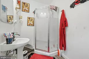 2137 Penn St, Harrisburg, PA 17110 - Photo 15