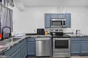 2137 Penn St, Harrisburg, PA 17110 - Photo 11
