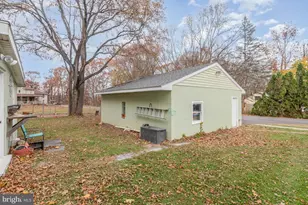 7000 Chambers Hill Rd, Harrisburg, PA 17111 - Photo 33