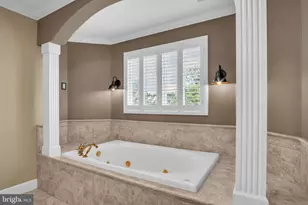 6014 Three Rivers Dr, Harrisburg, PA 17112 - Photo 15