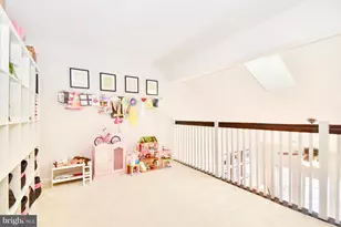 102 Peregrine Ln, Hummelstown, PA 17036 - Photo 13