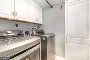 104 Cambridge Dr, Hershey, PA 17033 - Photo 15