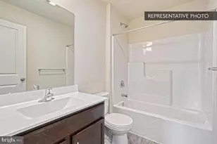 1053 Ellie Ln W, Harrisburg, PA 17112 - Photo 33