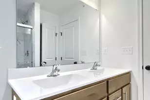 1053 Ellie Ln W, Harrisburg, PA 17112 - Photo 27