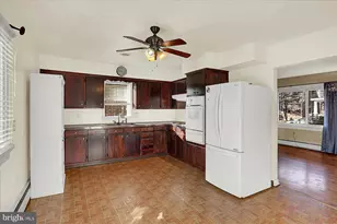 3217 N 5th St, Harrisburg, PA 17110 - Photo 7