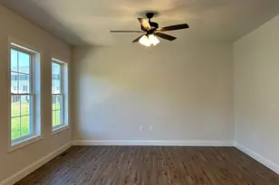 124 Magnolia Dr, Middletown, PA 17057 - Photo 9