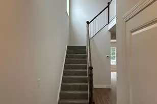 134 Magnolia Dr, Middletown, PA 17057 - Photo 3