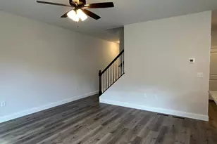 130 Magnolia Dr, Middletown, PA 17057 - Photo 5