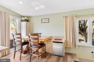 915 Main St, Harrisburg, PA 17113 - Photo 17