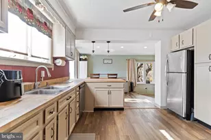 915 Main St, Harrisburg, PA 17113 - Photo 21