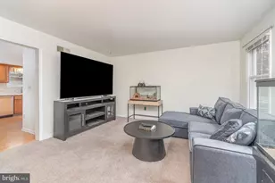 6344 Darlington Dr, Harrisburg, PA 17112 - Photo 7