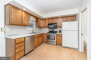 6344 Darlington Dr, Harrisburg, PA 17112 - Photo 13