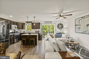 8117 Lenker Dr, Harrisburg, PA 17112 - Photo 5