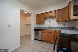 3748 Tudor Dr, Harrisburg, PA 17109 - Photo 15