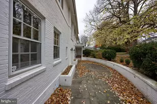 226 E Caracas Ave, Hershey, PA 17033 - Photo 63