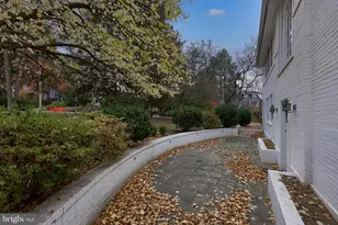 226 E Caracas Ave, Hershey, PA 17033 - Photo 61