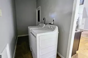 229 S 19th St, Harrisburg, PA 17104 - Photo 15