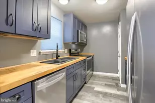 1412 N 6th St, Harrisburg, PA 17102 - Photo 3