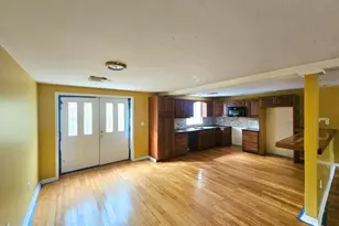 3013 Crooked Hill Rd, Harrisburg, PA 17110 - Photo 3