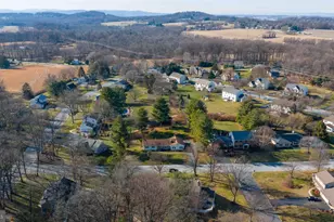 21 Bittersweet Dr, Hershey, PA 17033 - Photo 35