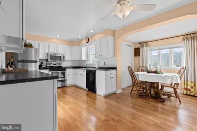 1420 N 2nd Street, Lykens, PA 17048 - Photo 11