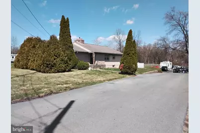 2857 E Harrisburg Pike, Middletown, PA 17057 - Photo 3