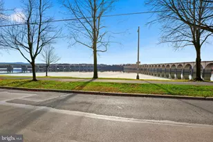 547 S Front St, Harrisburg, PA 17104 - Photo 27