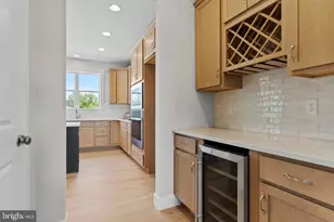 1010 Edorma Ct, Harrisburg, PA 17112 - Photo 9