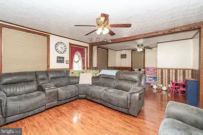 599 E Market Street, Williamstown, PA 17098 - Photo 7