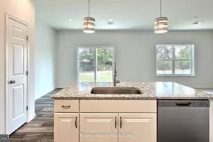 7854 Oakbrook Dr, Harrisburg, PA 17112 - Photo 13