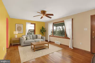 2588 Spring Garden Drive, Middletown, PA 17057 - Photo 7