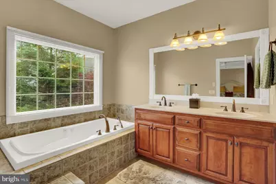 4528 Laurelwood Drive, Harrisburg, PA 17110 - Photo 19