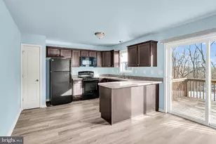 861 Gregs Dr, Harrisburg, PA 17111 - Photo 9