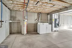 861 Gregs Dr, Harrisburg, PA 17111 - Photo 21