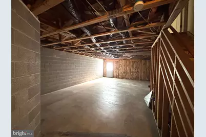 7225 Capital Drive, Harrisburg, PA 17111 - Photo 11