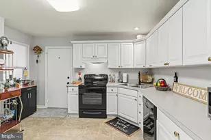 2704 Gateway Ct, Harrisburg, PA 17110 - Photo 9