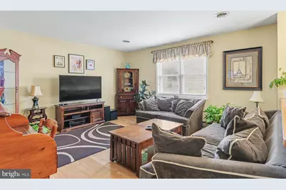 2028 Mt Vernon Circle, Harrisburg, PA 17110 - Photo 5