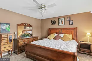 2028 Mt Vernon Cir, Harrisburg, PA 17110 - Photo 15