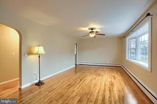 7194 Catherine Dr, Harrisburg, PA 17112 - Photo 5