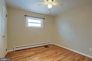 7194 Catherine Dr, Harrisburg, PA 17112 - Photo 9