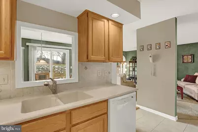 2436 Chadwick Court, Harrisburg, PA 17110 - Photo 11