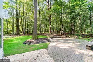 555 Hilltop Rd, Hummelstown, PA 17036 - Photo 7