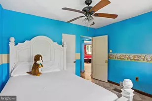 201 Village Rd, Harrisburg, PA 17112 - Photo 17