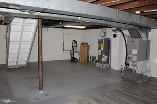 4529 Devonshire Rd, Harrisburg, PA 17109 - Photo 17